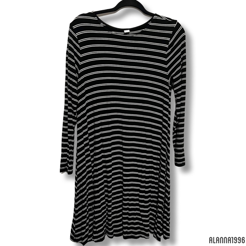 Black and white striped long sleeve swing dress